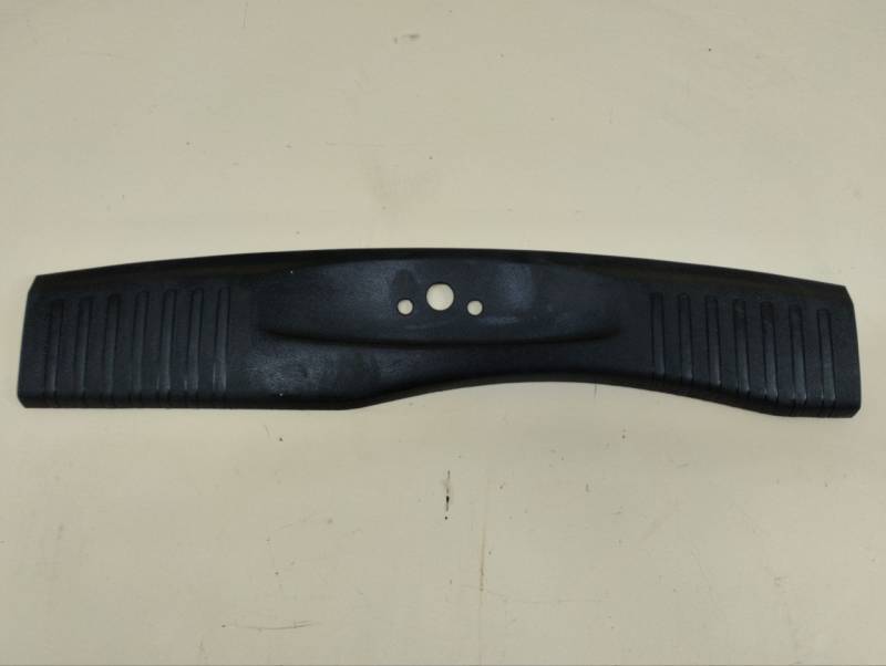 Накладка замка багажника Ford Fusion (JU) 2002-2012