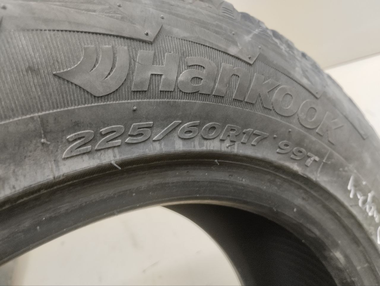 Шины R17 Зимние шипованные HANKOOK