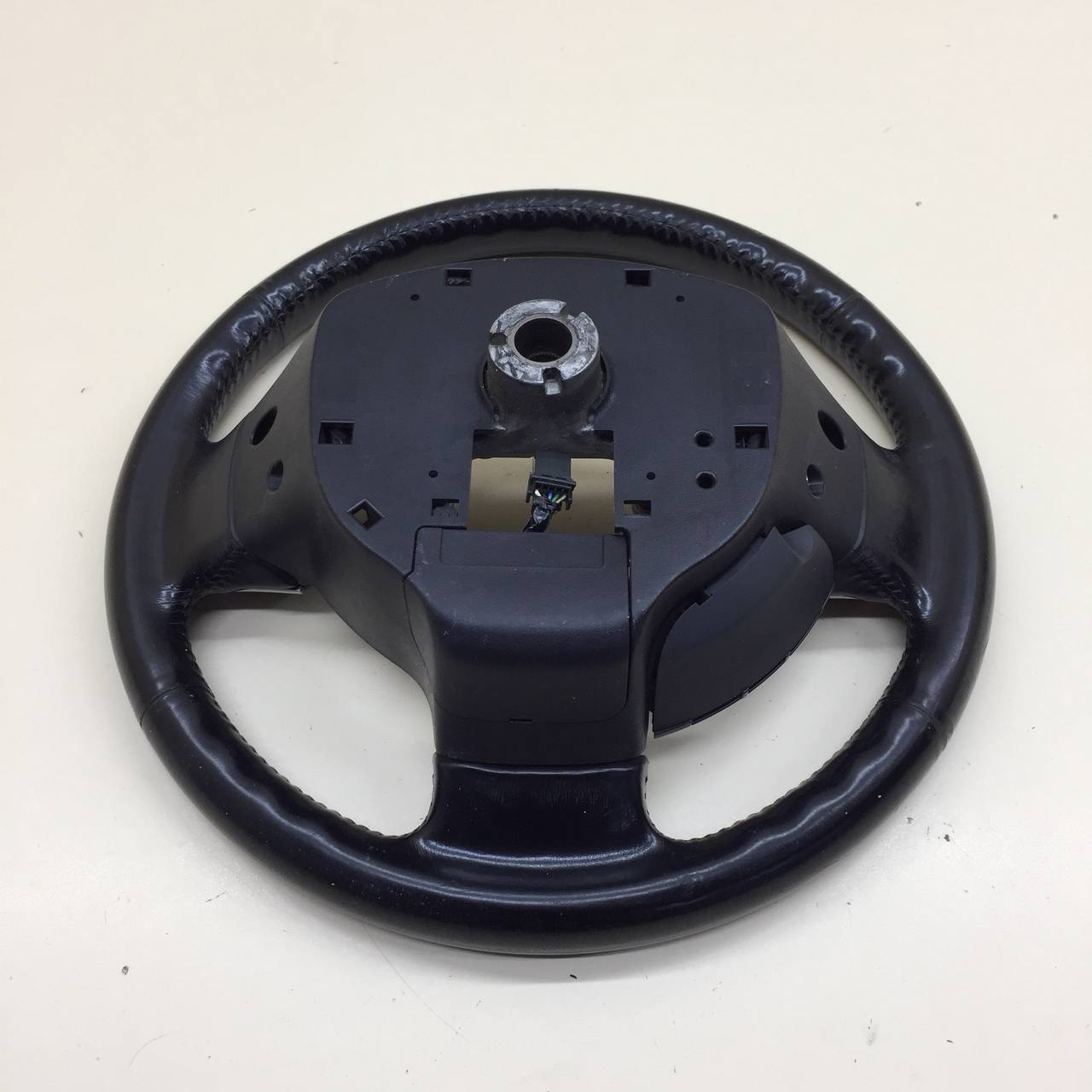 Рулевое колесо для AIR BAG (без AIR BAG) Mitsubishi Outlander XL (CW) 2006-2012 Рулевое колесо для AIR BAG (без AIR BAG) Mitsubishi Outlander XL (CW) 2006-2012
