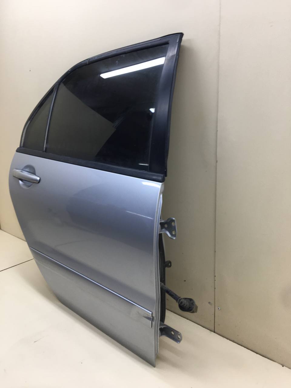 Дверь задняя правая Mitsubishi Lancer 9 (CS/Classic) 2000-2011 Дверь задняя правая Mitsubishi Lancer 9 (CS/Classic) 2000-2011