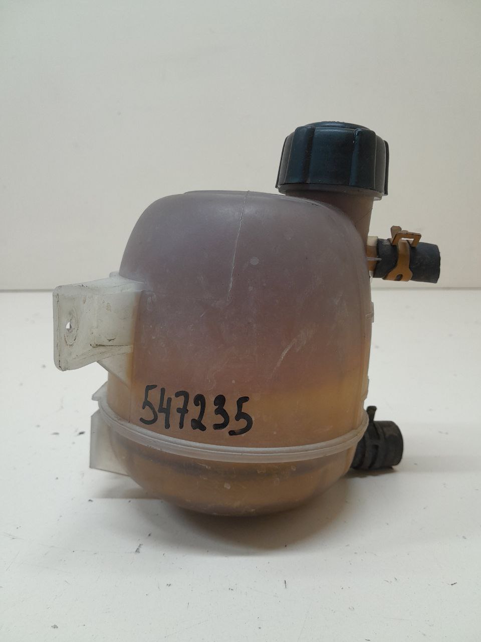 Бачок расширительный Renault Duster (HSA, HSM) 2012> Бачок расширительный Renault Duster (HSA, HSM) 2012>