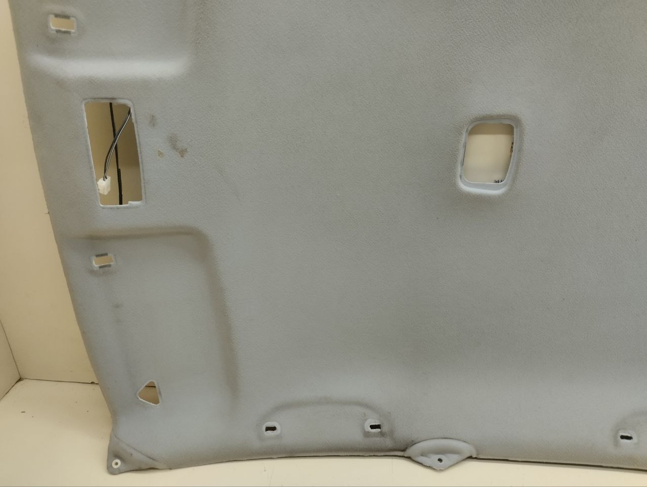 Обшивка потолка Mitsubishi Lancer 9 (CS/Classic) 2000-2011 Обшивка потолка Mitsubishi Lancer 9 (CS/Classic) 2000-2011