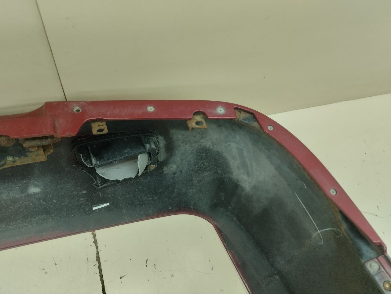 Бампер задний Mitsubishi Lancer 9  (CS/Classic) 2000-2011