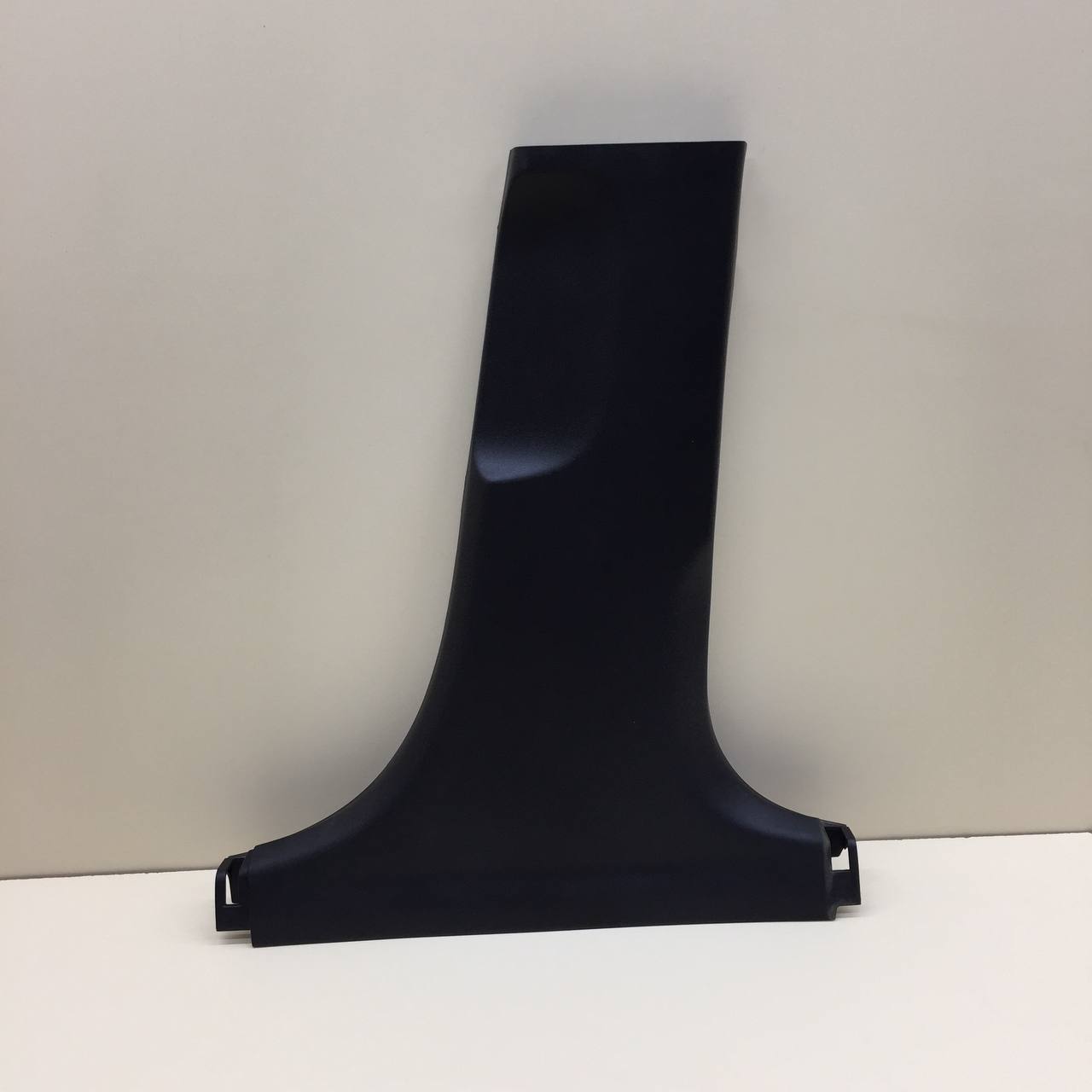 Обшивка стойки Hyundai Elantra (CN7) 2020>