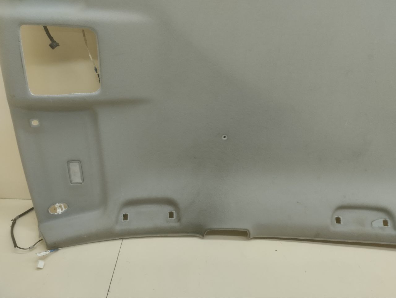 Обшивка потолка Toyota Rav 4 (A30) 2006-2013 Обшивка потолка Toyota Rav 4 (A30) 2006-2013