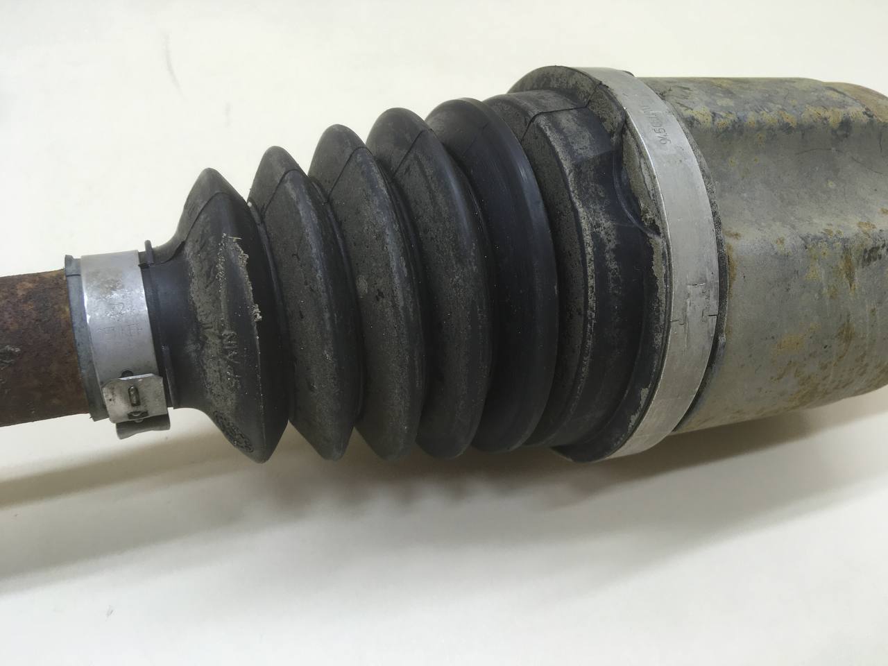 Полуось передняя правая Renault Duster (HSA, HSM) 2012> Полуось передняя правая Renault Duster (HSA, HSM) 2012>