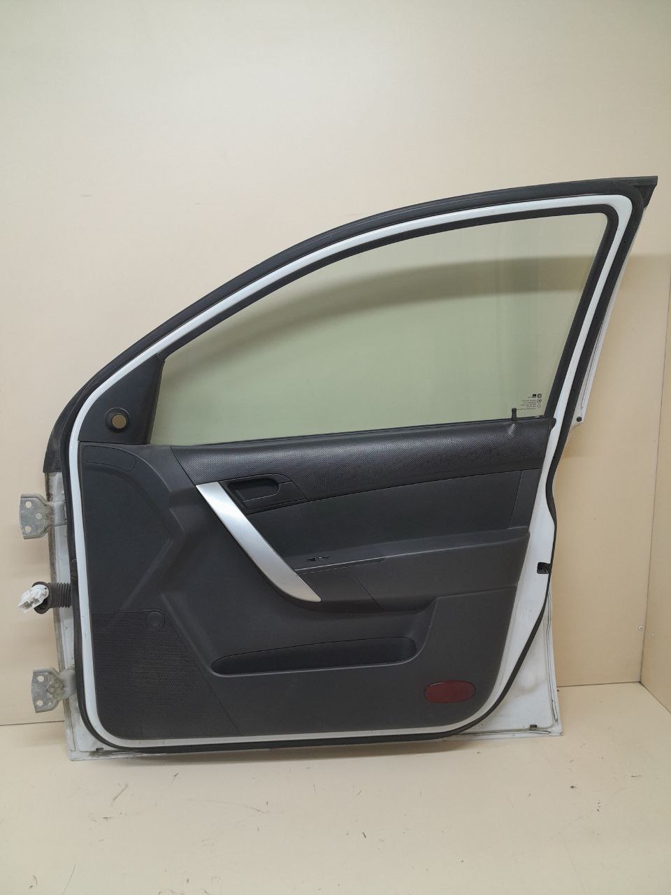 Дверь передняя правая Chevrolet Aveo T250 2005-2011