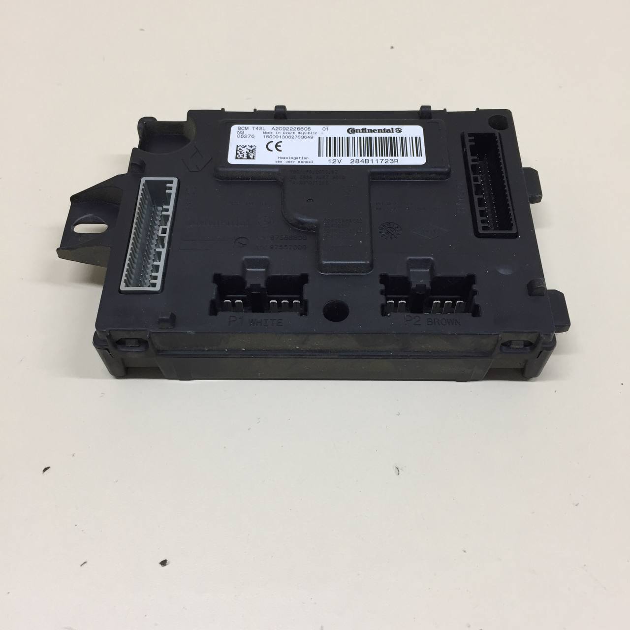 Блок комфорта Renault Duster (HSA, HSM) 2012> Блок комфорта Renault Duster (HSA, HSM) 2012>