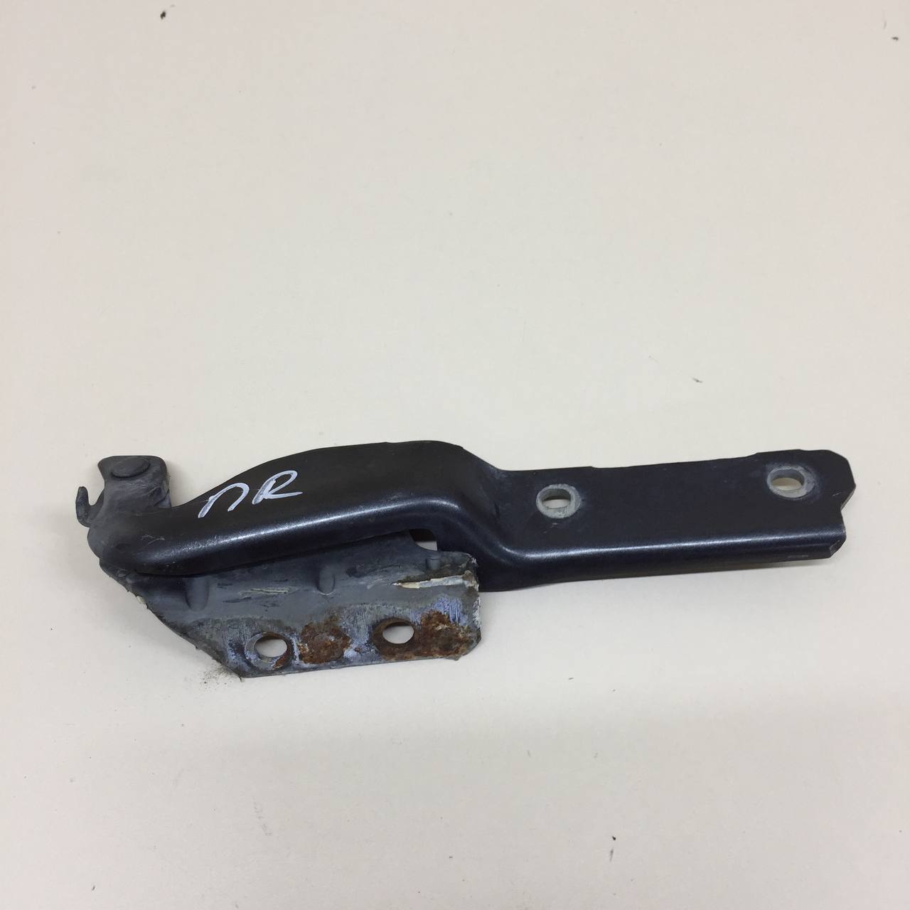 Петля капота правая Fiat Albea 2002-2012
