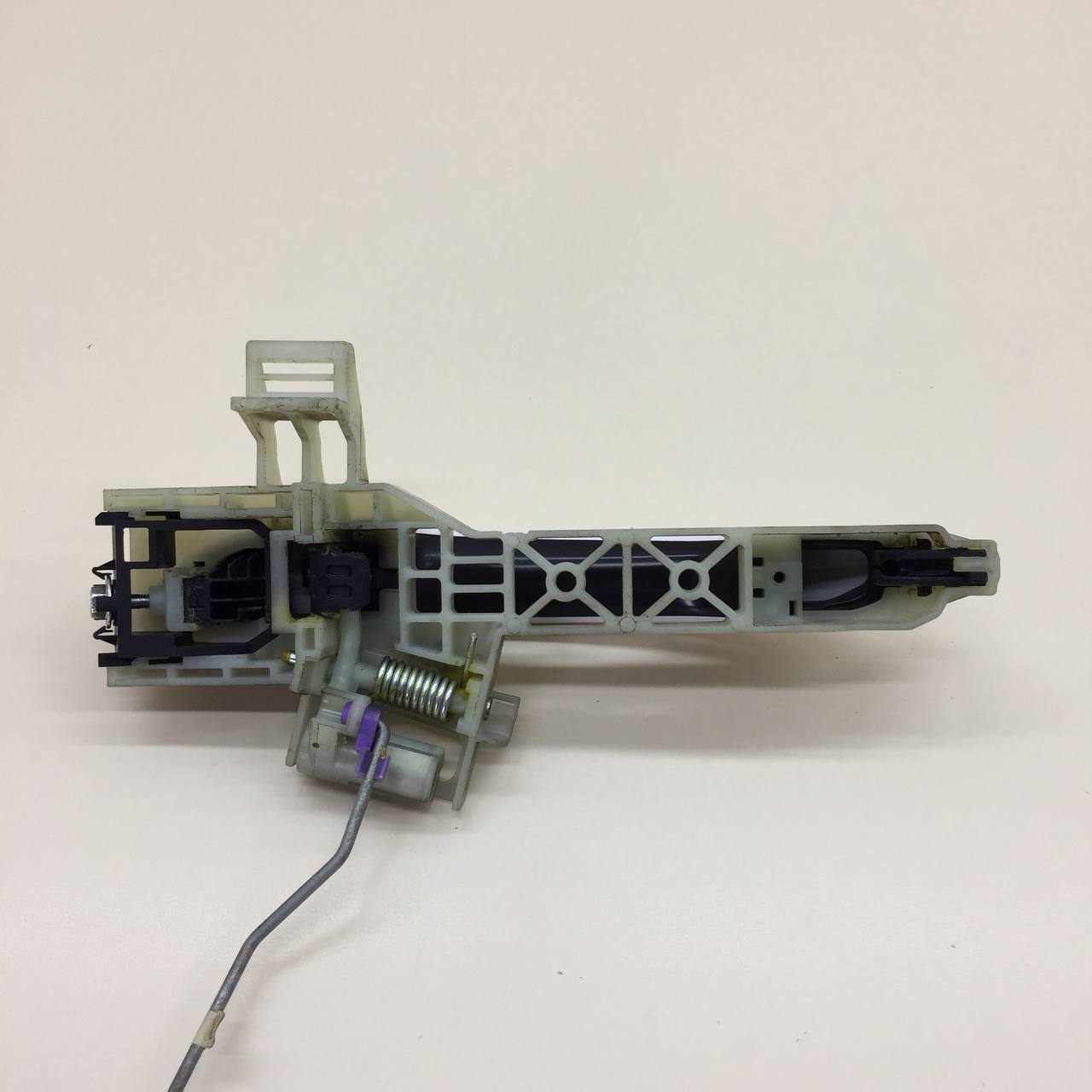 Ручка двери задней наружная правая Hyundai Elantra (CN7) 2020>