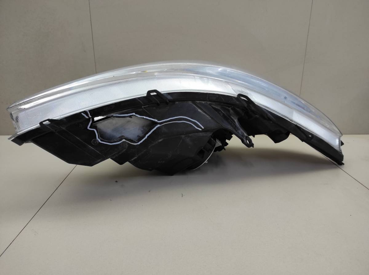 Фара правая Nissan Teana J32 2008-2013
