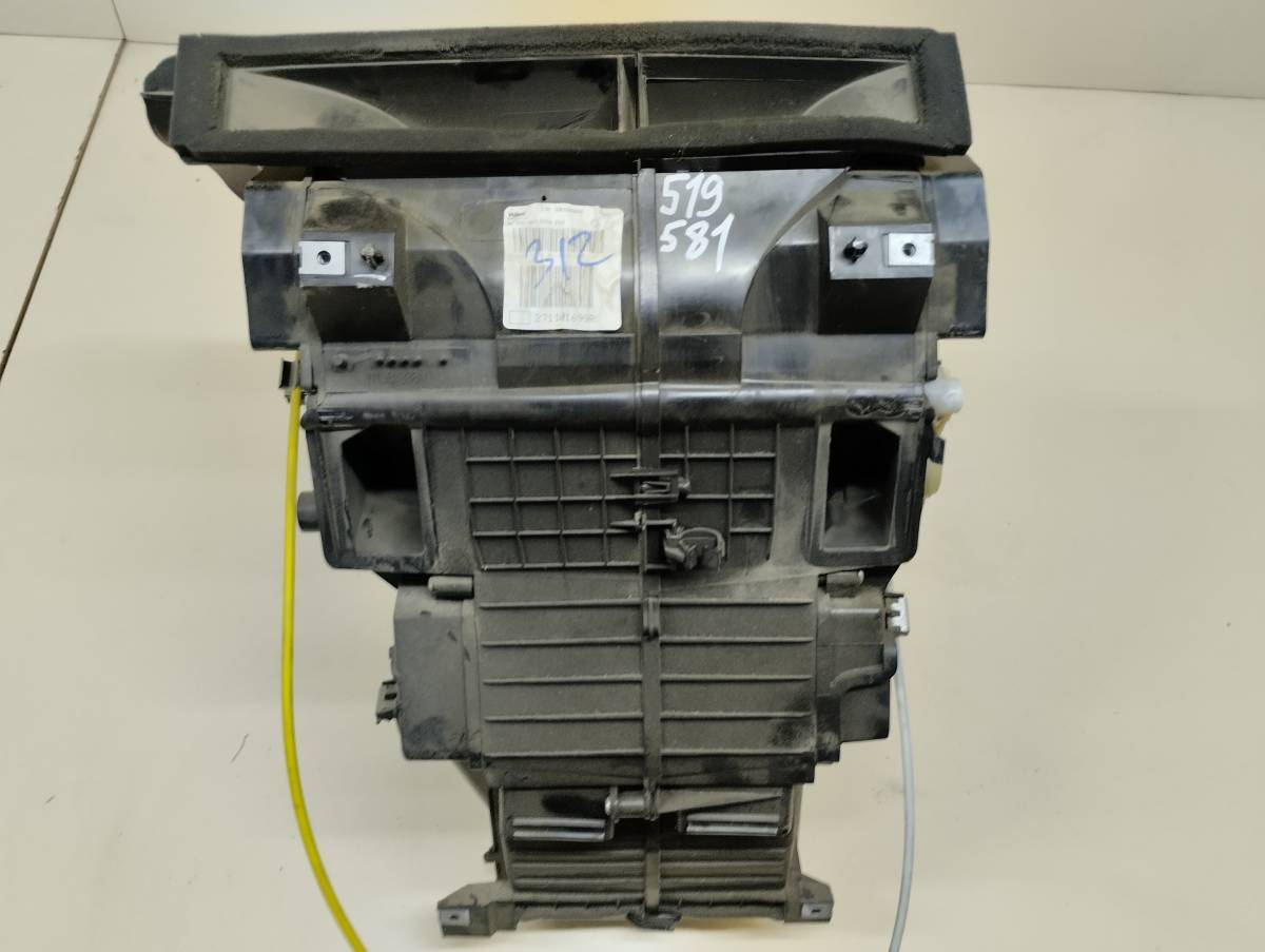 Корпус отопителя Renault Sandero 2009-2014