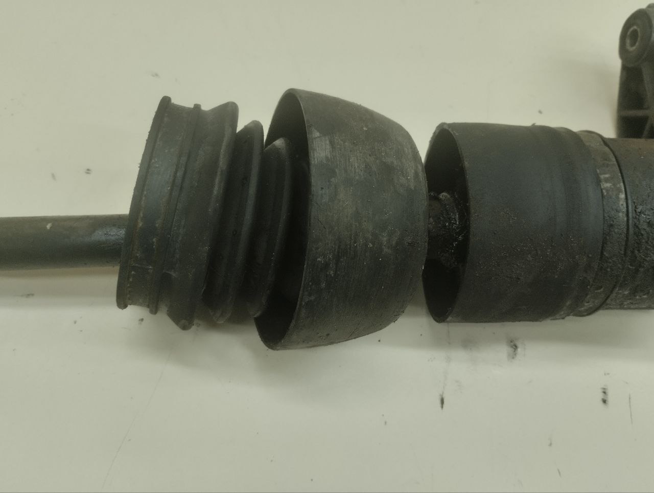 Полуось передняя правая Chevrolet Niva 2009-2020