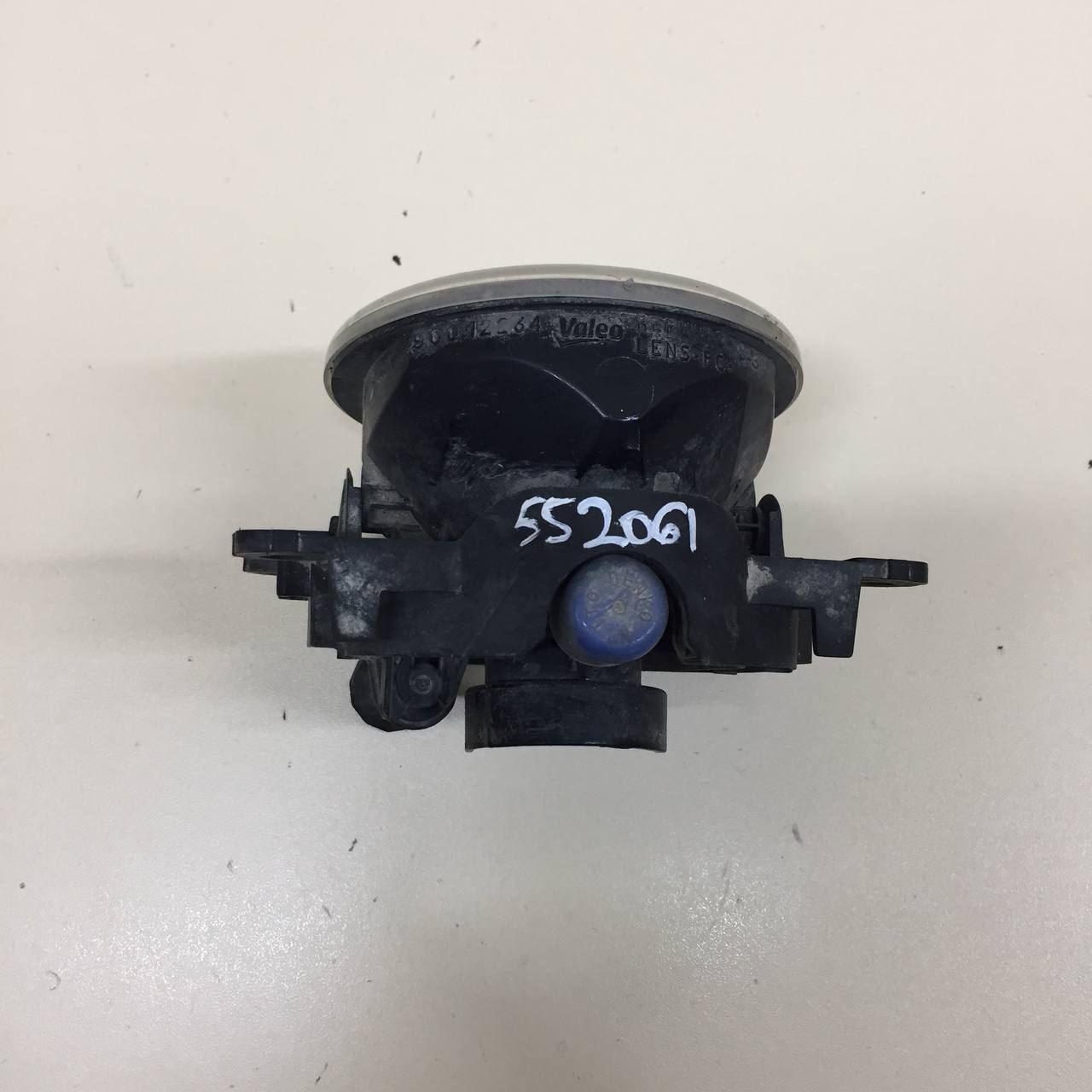 Фара противотуманная Renault Duster (HSA, HSM) 2012> Фара противотуманная Renault Duster (HSA, HSM) 2012>