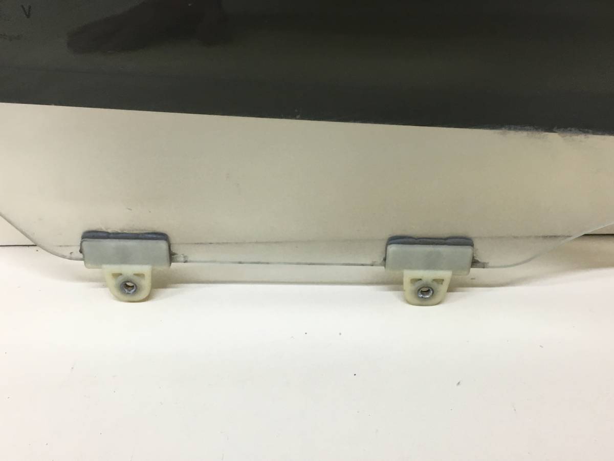 Стекло двери задней правой Nissan Almera Classic (B10) 2006-2013