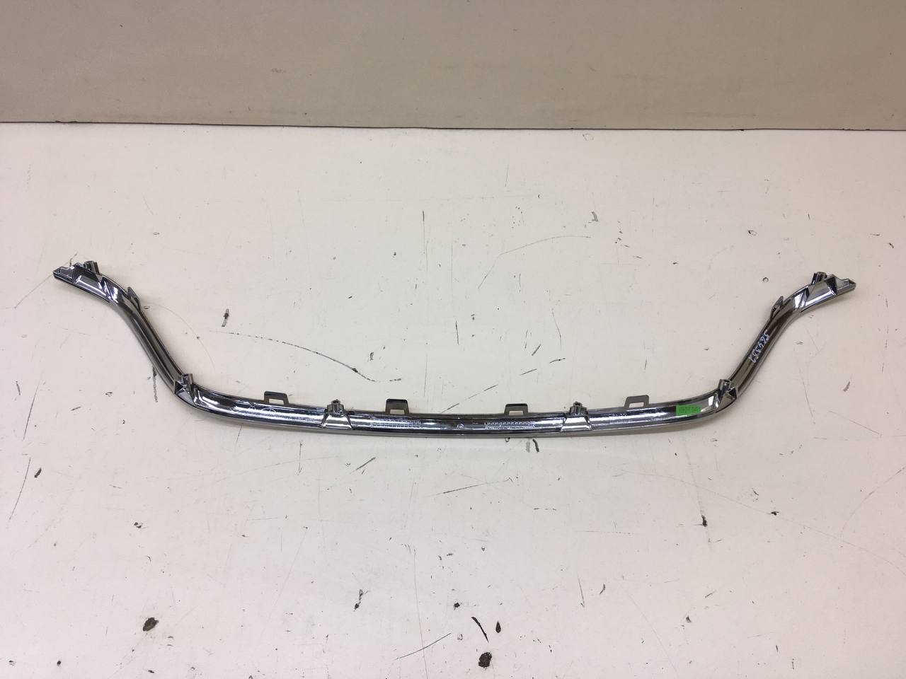 Накладка на решетку радиатора Renault Logan (2) 2014>