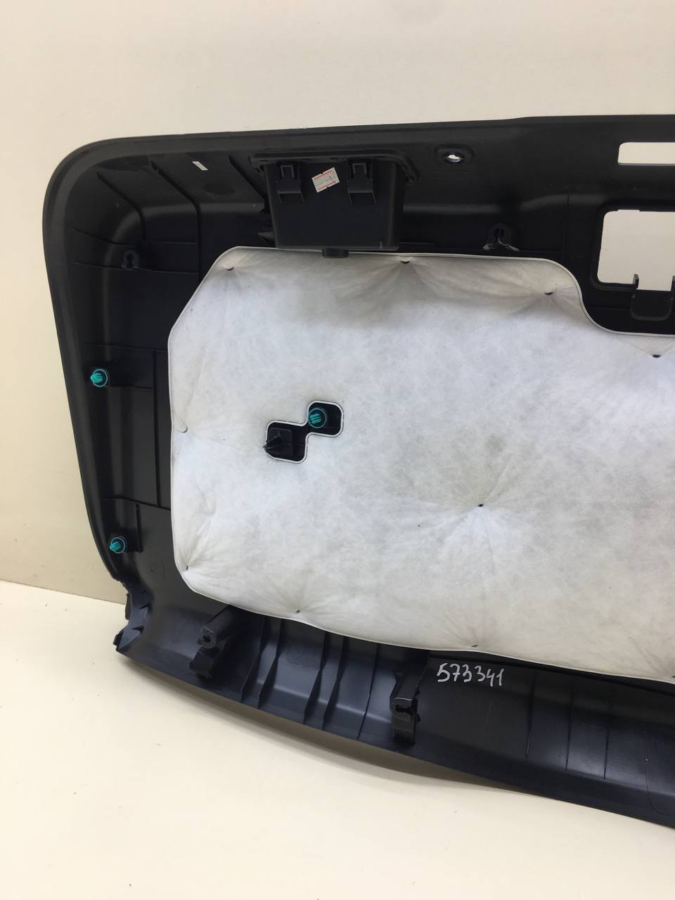 Обшивка двери багажника Changan UNI-K 2020>