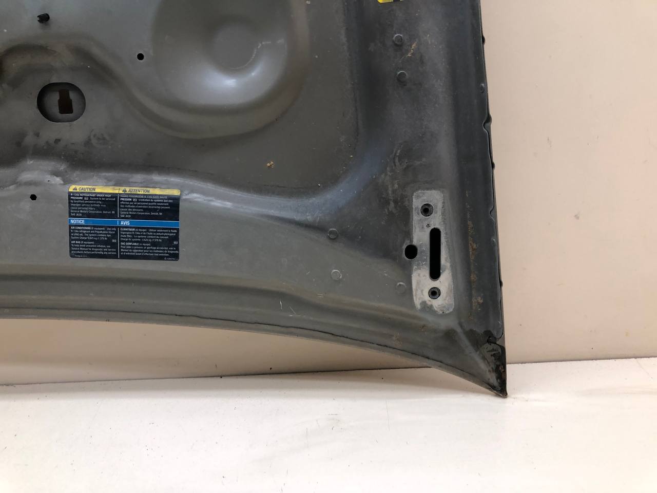Капот Cadillac STS 2004-2011