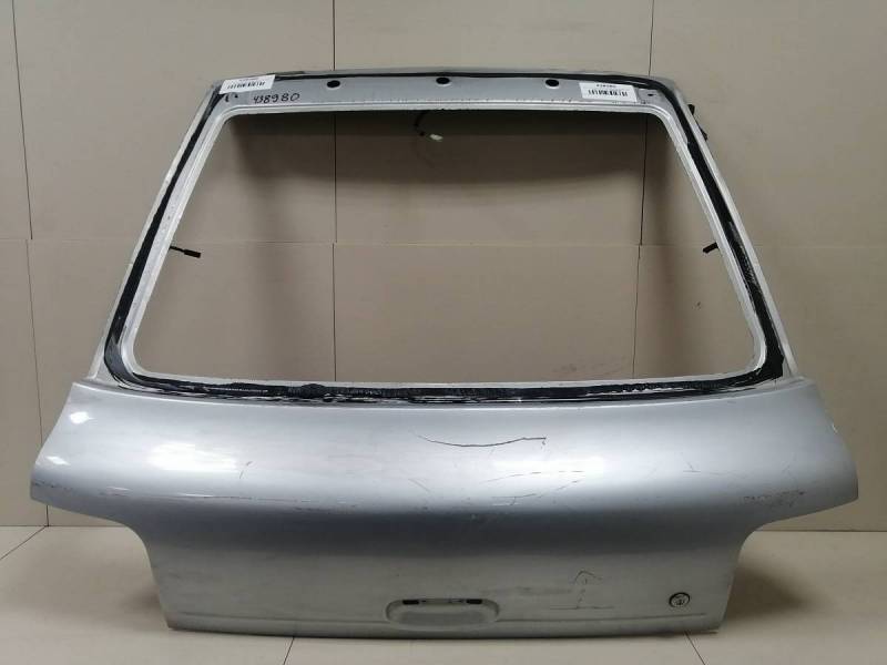 Дверь багажника Subaru Impreza (G10) 1996-2000