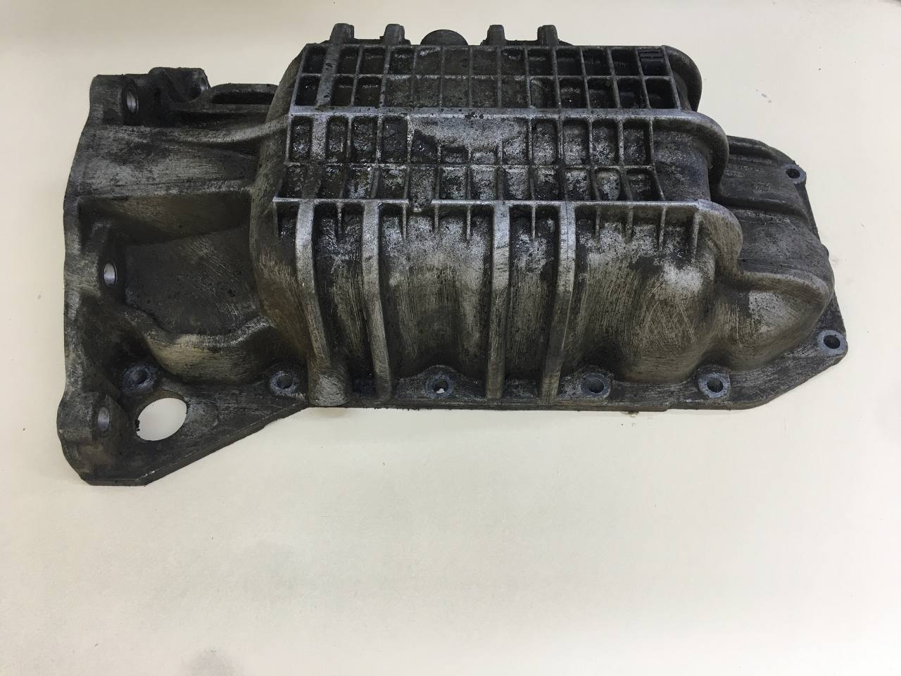 Поддон масляный двигателя Ford Focus 2 (DA) 2005-2008