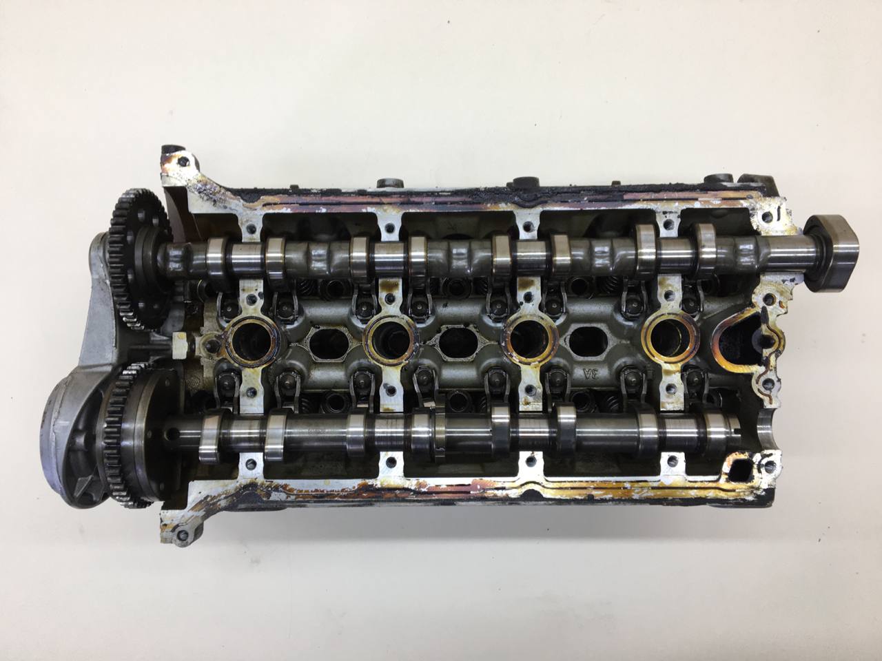 Головка блока цилиндров Volkswagen Passat B7 2011-2015 Головка блока цилиндров Volkswagen Passat B7 2011-2015