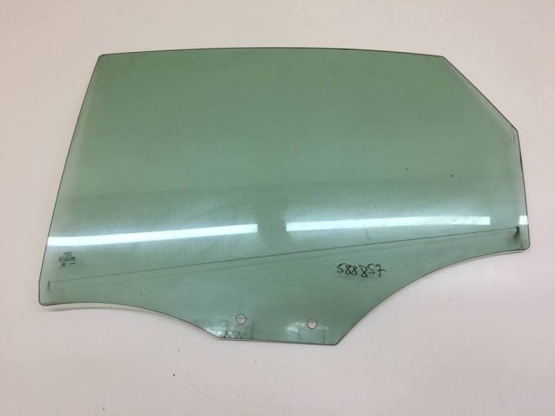 Стекло двери задней левой Audi A6 (C7) 2011>