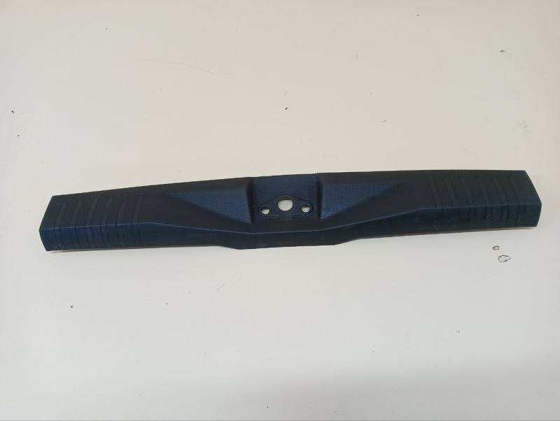 Обшивка багажника Ford Fiesta (MK5) 2002-2008