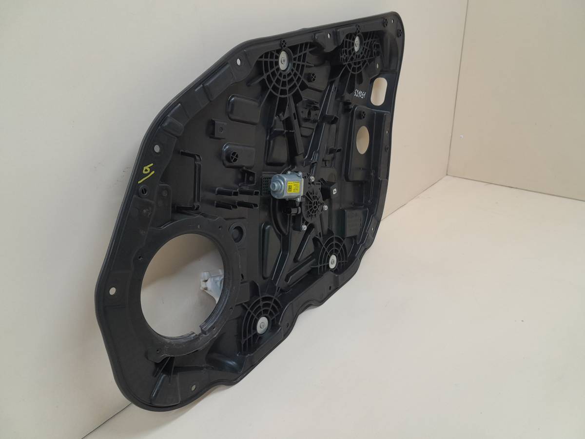 Стеклоподъемник электр. передний правый Kia K5 (DL3) 2019>