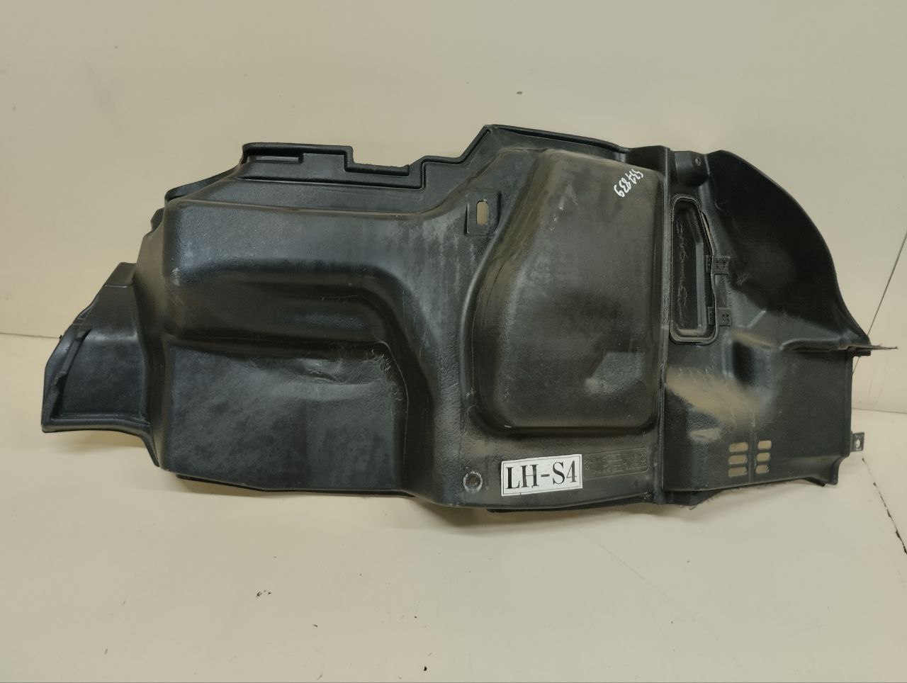 Обшивка багажника Nissan Almera Classic (B10) 2006-2013