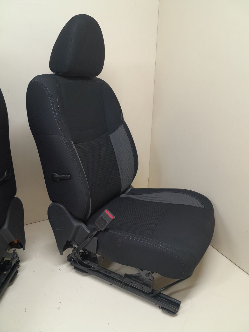Сиденье (комплект) Nissan Qashqai (J11) 2014> Сиденье (комплект) Nissan Qashqai (J11) 2014>