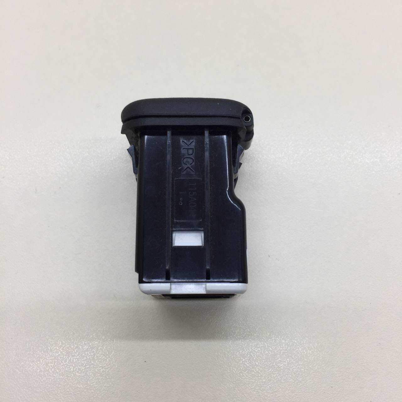 Разъем (USB AUX) Mazda CX-5 (KE) 2011-2017