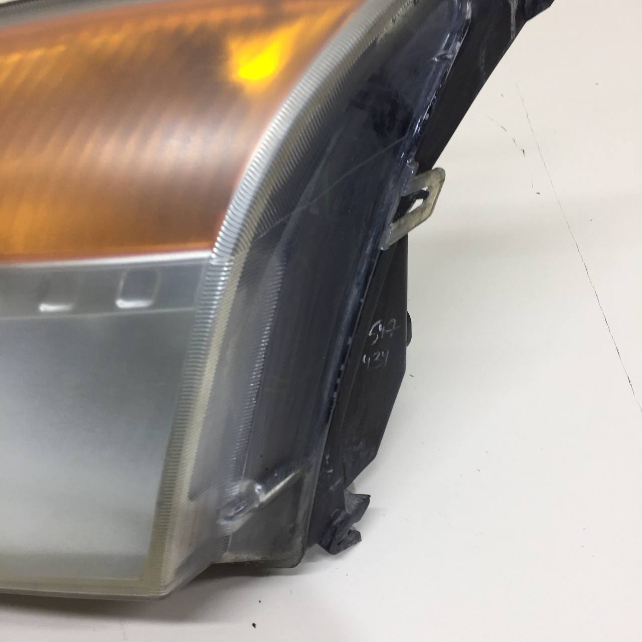 Фара левая Ford Fusion (JU) 2002-2012 Фара левая Ford Fusion (JU) 2002-2012