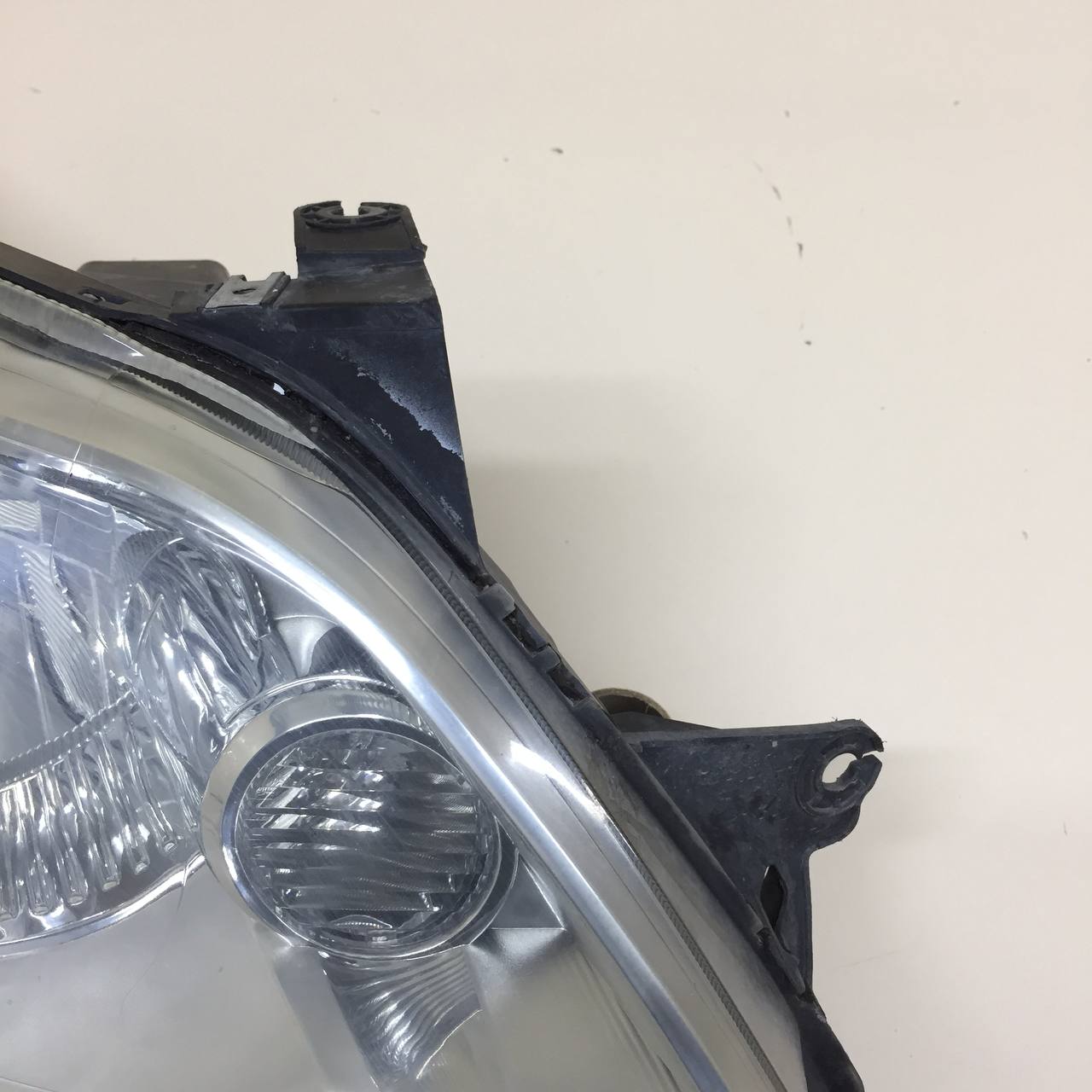 Фара правая Chevrolet Cobalt (T250) 2011-2015 Фара правая Chevrolet Cobalt (T250) 2011-2015