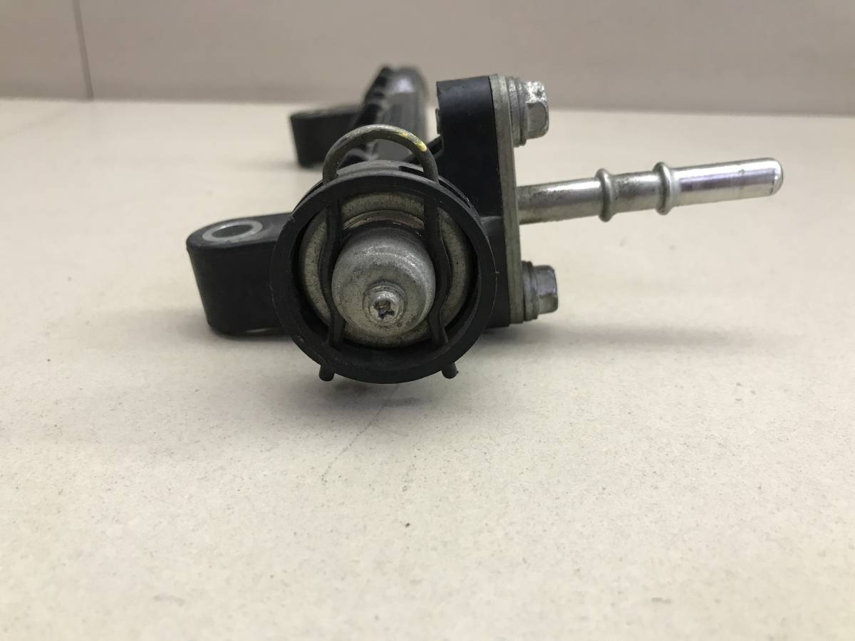 Рейка топливная (рампа) Toyota Vitz P90 2005-2011