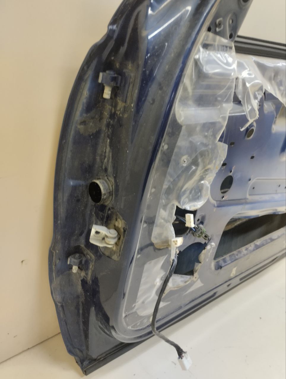 Дверь передняя правая Chevrolet Niva 2009-2020 Дверь передняя правая Chevrolet Niva 2009-2020