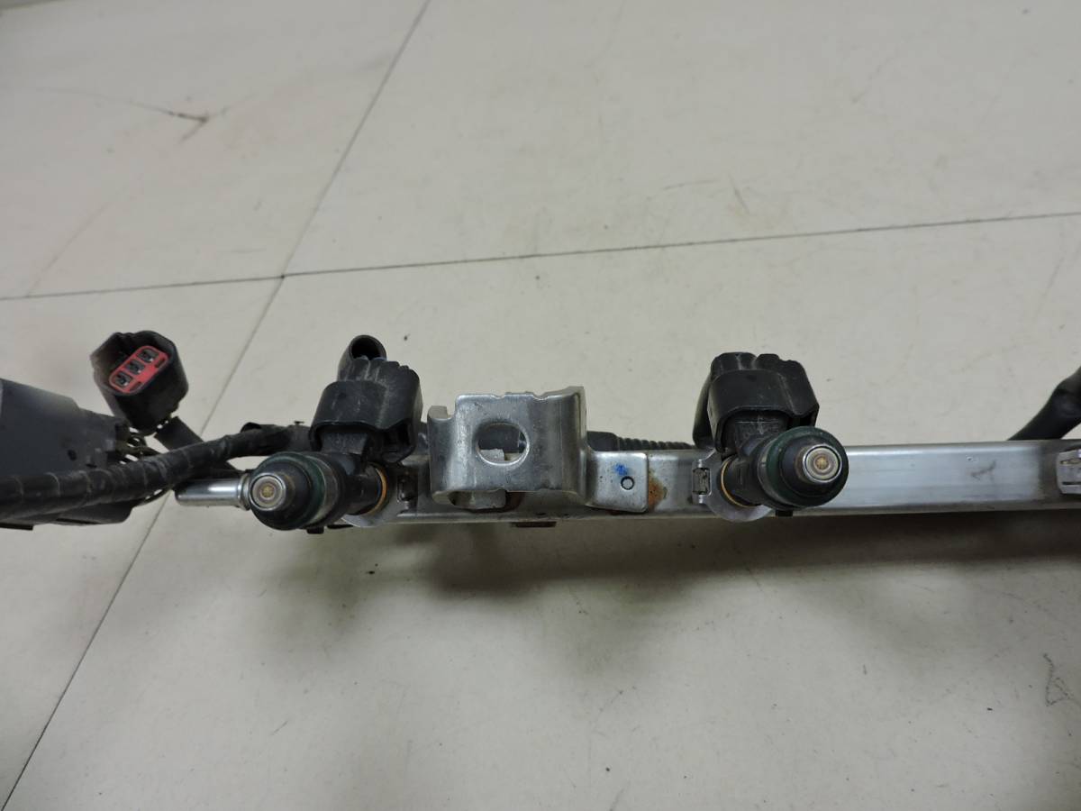 Рейка топливная (рампа) Mazda Mazda 6 (GH) 2007-2012