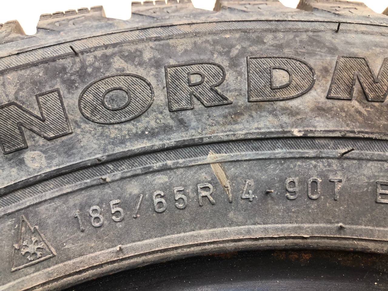 Шины R14 Зимние шипованные NORDMAN 5