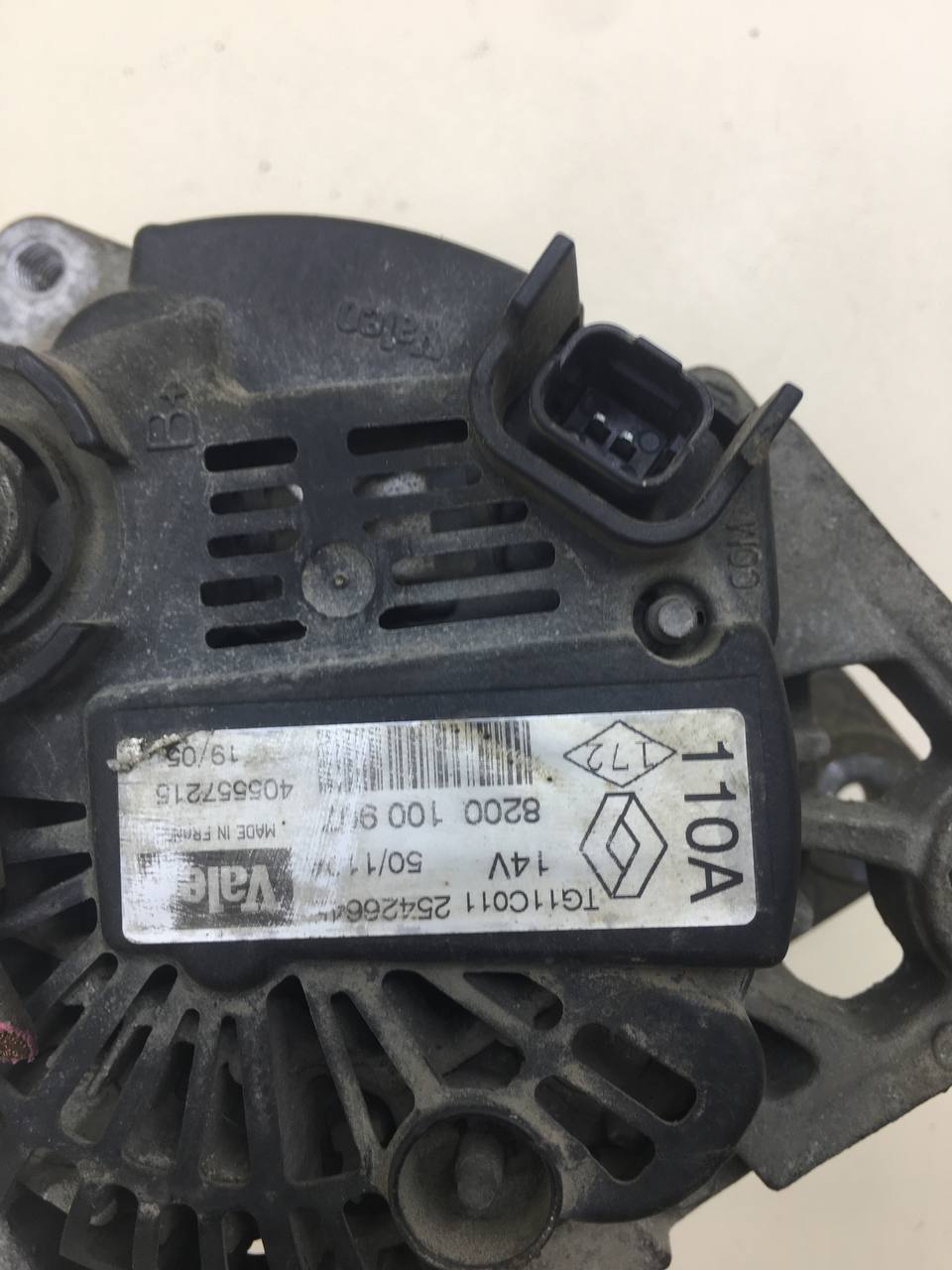 Генератор Renault Megane (2) 2002-2009