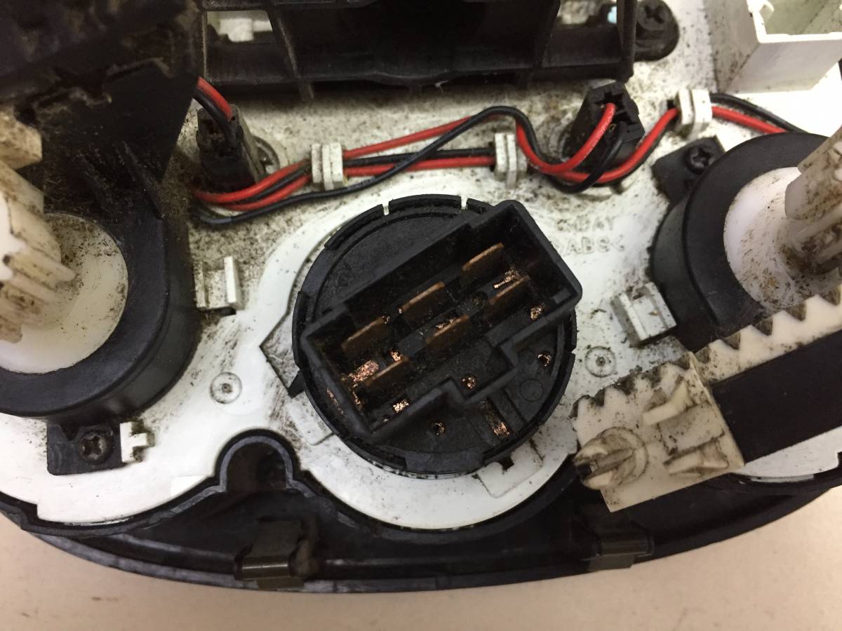 Блок управления климатической установкой Chevrolet Spark (M200) 2005-2010