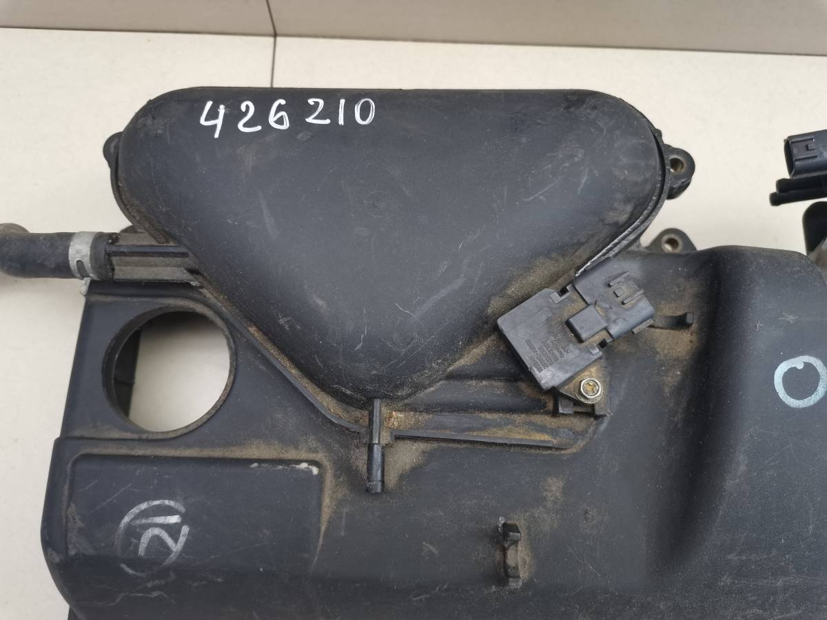 Корпус воздушного фильтра Nissan March (K12) 2002-2010