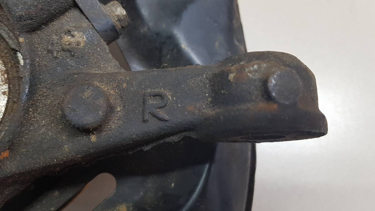Кулак поворотный передний правый Toyota Allion (T240) 2001-2007 Кулак поворотный передний правый Toyota Allion (T240) 2001-2007