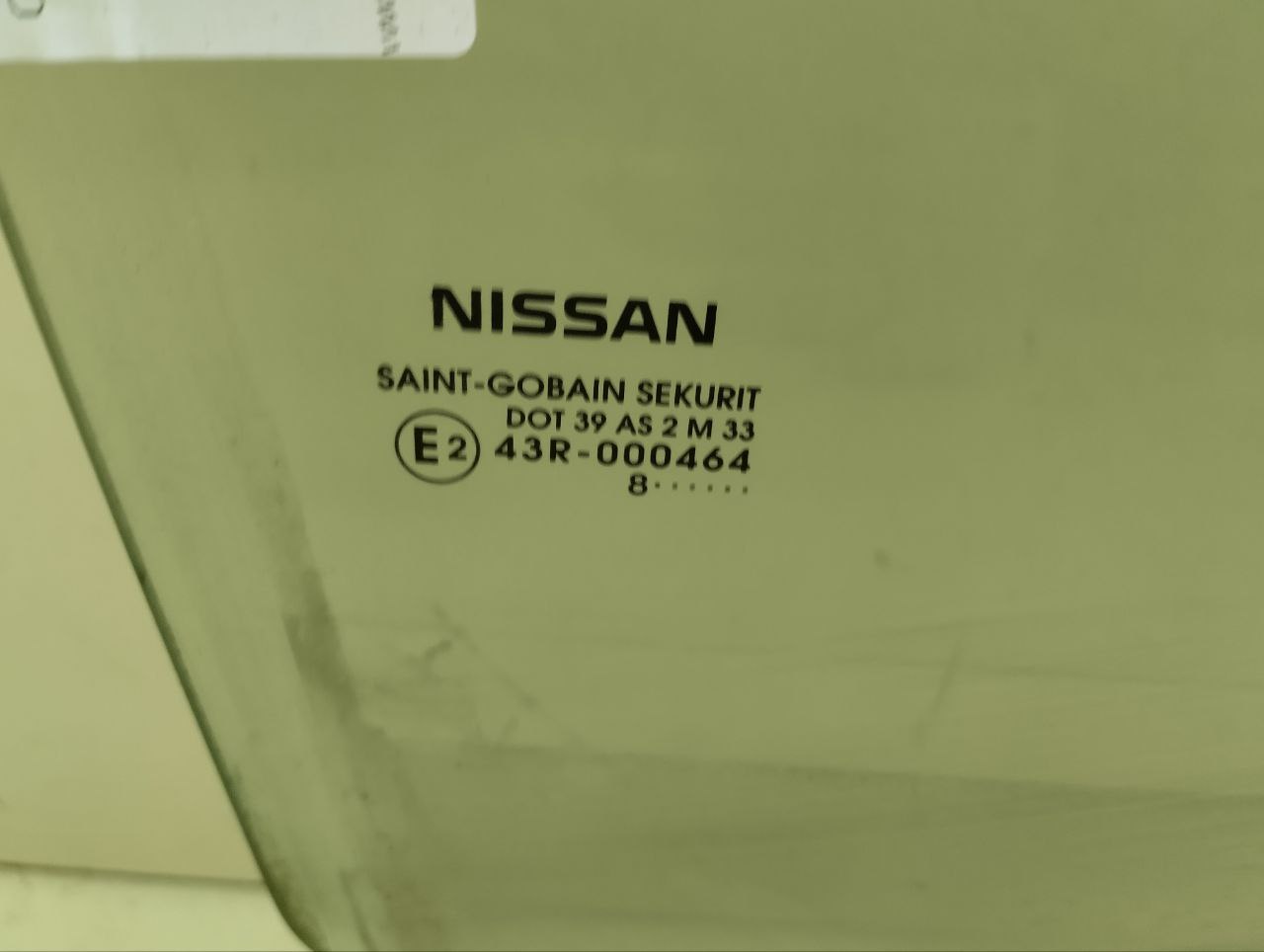 Стекло двери передней правой Nissan Note (E11) 2006-2013 Стекло двери передней правой Nissan Note (E11) 2006-2013