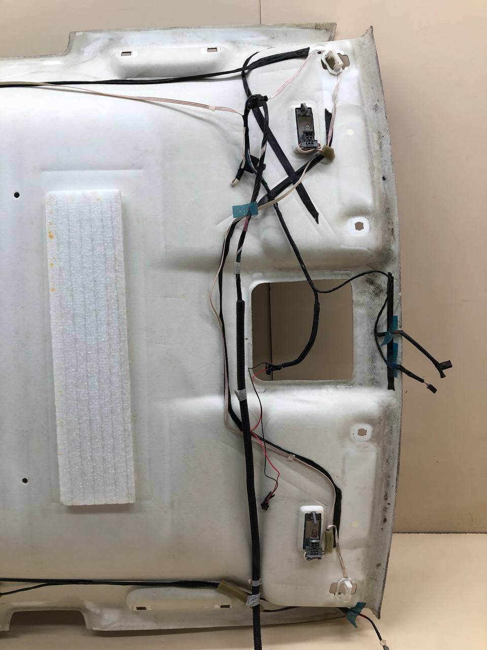 Обшивка потолка Toyota Rav 4 (A30) 2006-2013