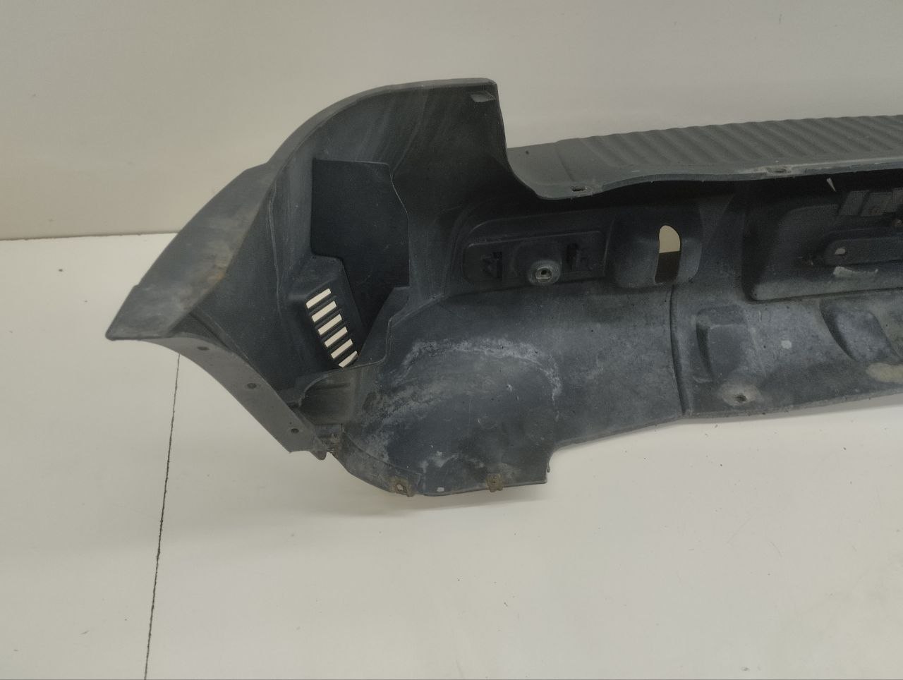 Бампер задний Chevrolet Niva 2009-2020