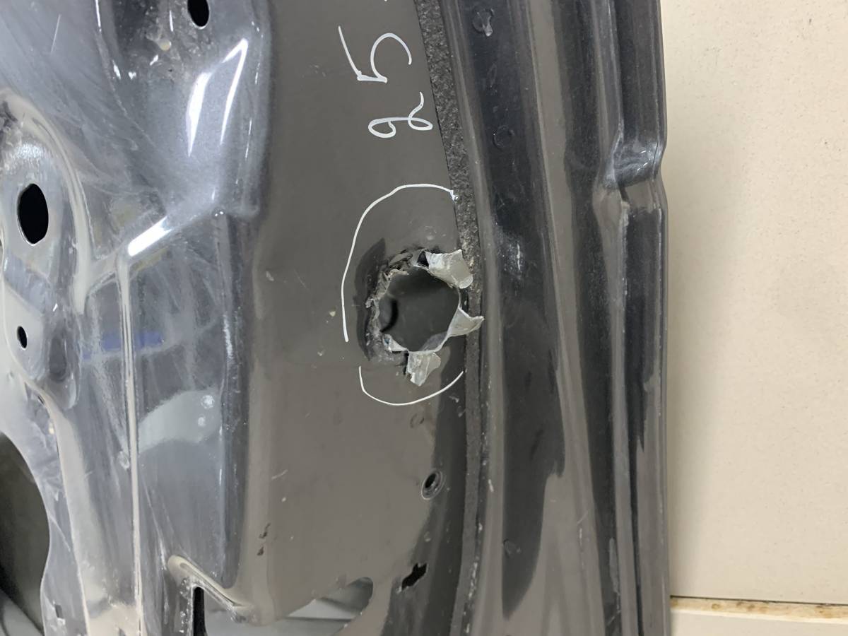 Дверь задняя правая Land Rover Discovery Sport 2014>