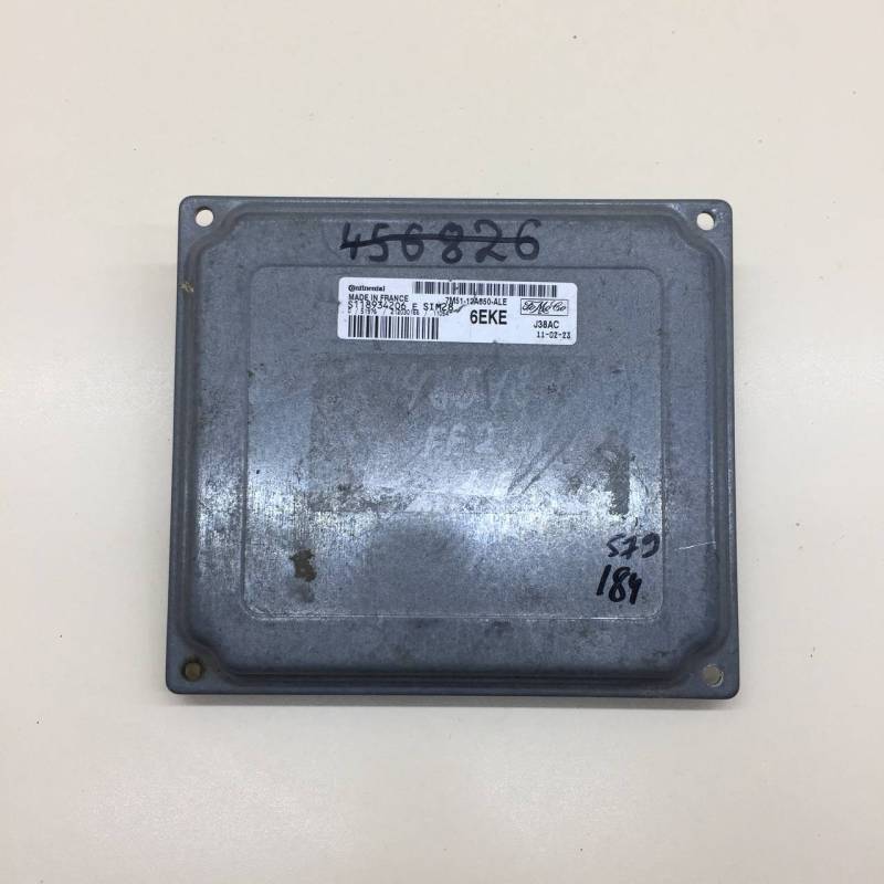 Блок управления двигателем Ford Focus 2 (DA) 2005-2008