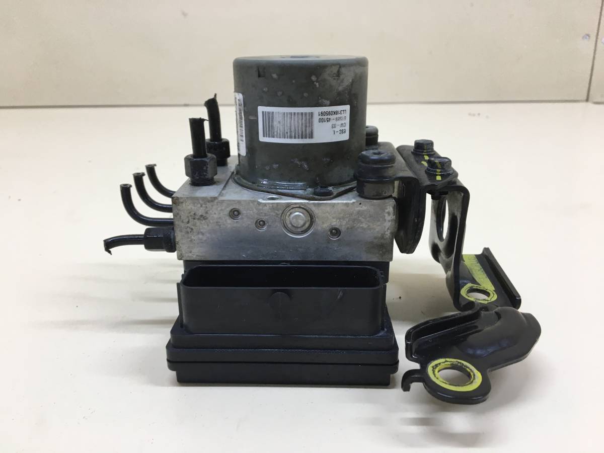 Блок ABS (насос) Hyundai Sonata 7 (LF) 2017-2019