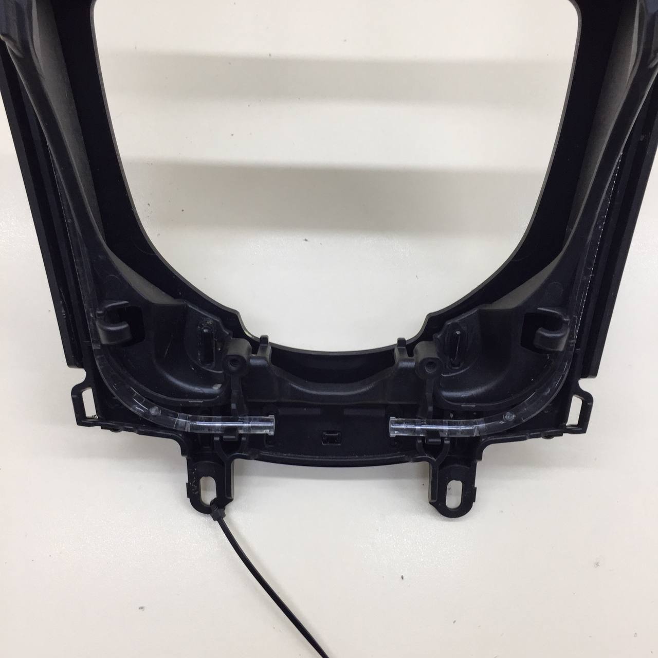 Дефлектор воздушный Mercedes-Benz C-Class (W205) 2014>