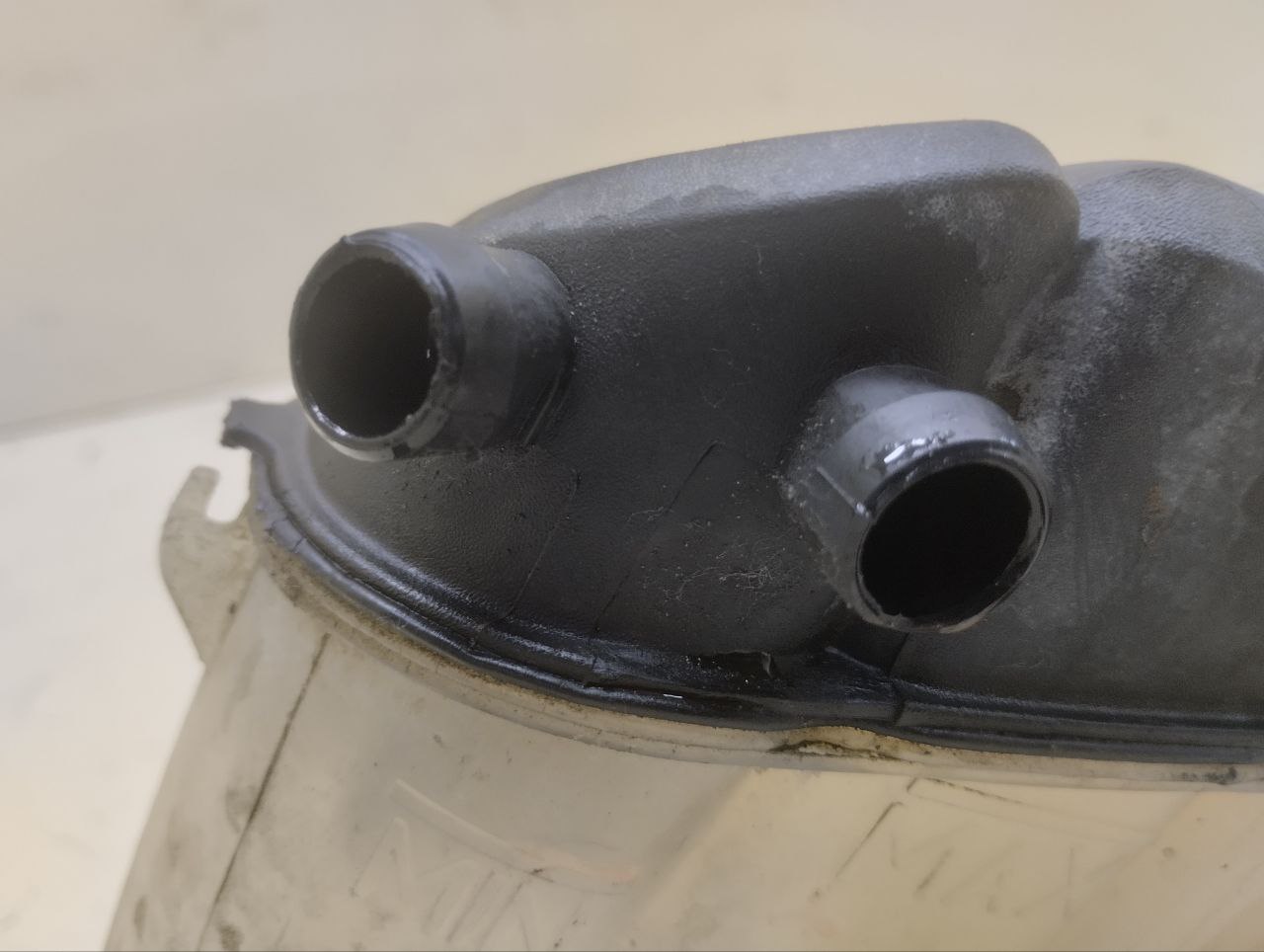 Бачок расширительный Ford Mondeo 4 2007-2015 Бачок расширительный Ford Mondeo 4 2007-2015