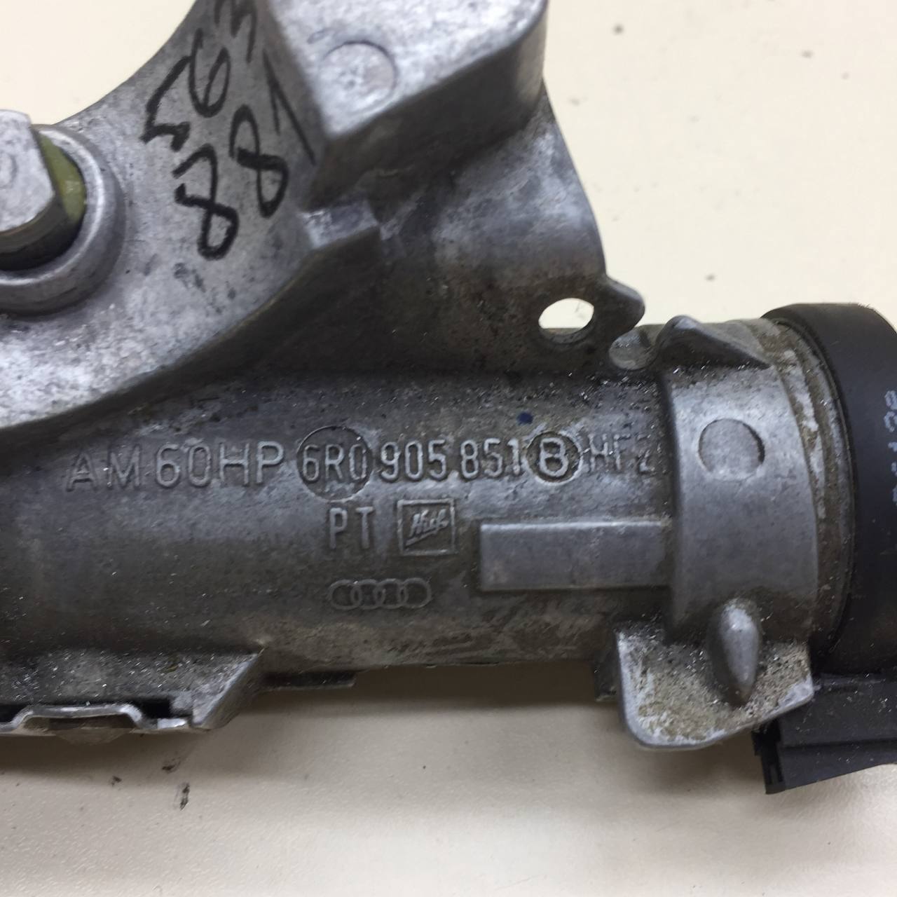 Замок зажигания Volkswagen Polo (MK5) 2011-2020 Замок зажигания Volkswagen Polo (MK5) 2011-2020